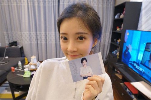 斗鱼美女主播冯提莫