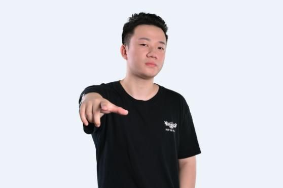 【场均抢断王:顶级荣耀小舞礼】