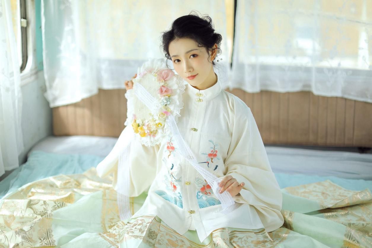 汉服文化逐步走向主流 兰若庭汉服确认参展洛裳华服•赏 汉服文化逐步走向主流 兰若庭汉服确认参展洛裳华服•赏