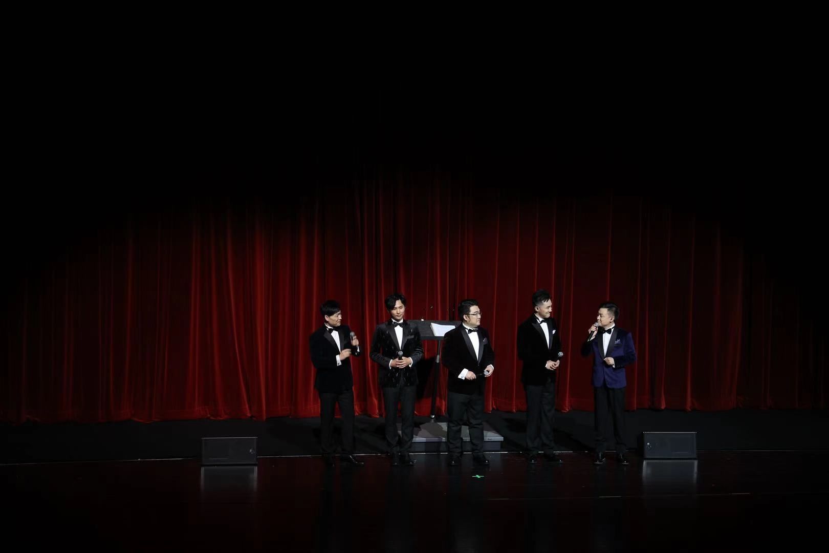 《恋与制作人》三周年音乐会圆满落幕 爱乐乐团倾情演绎 《恋与制作人》三周年音乐会圆满落幕 爱乐乐团倾情演绎