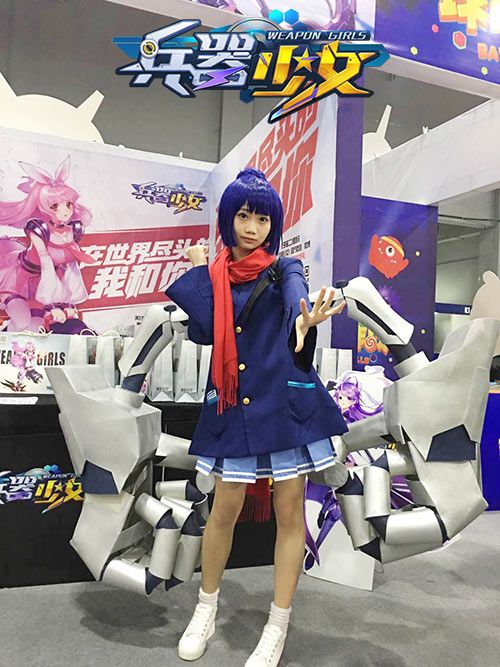 兵器少女亮相萤火虫动漫游戏嘉年华2