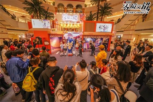 (玩家拍摄coser)