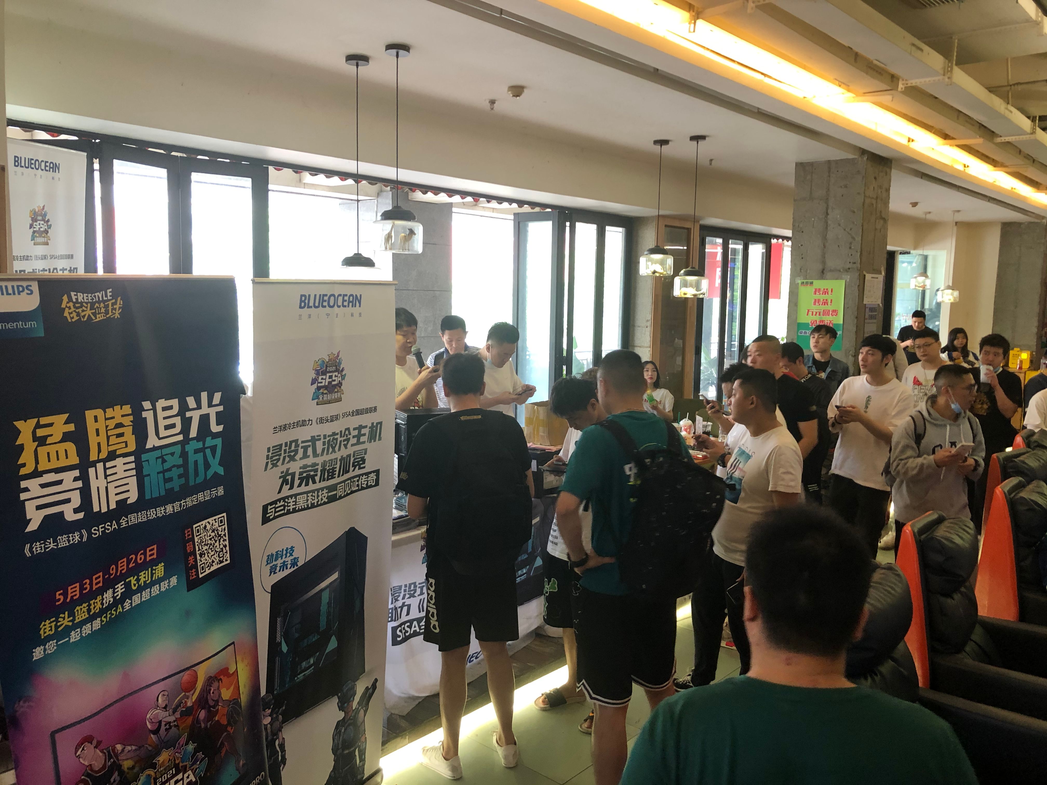 小舞礼展现地板统治力 《街头篮球》SFSA成都夺冠 小舞礼展现地板统治力 《街头篮球》SFSA成都夺冠