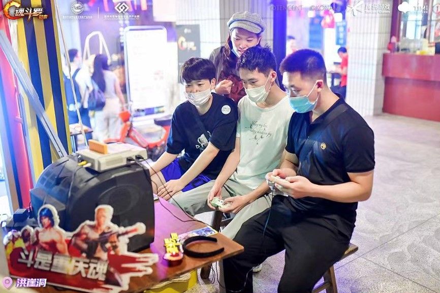 当经典像素遇到赛博朋克,《魂斗罗:归来》打卡魔幻重庆 当经典像素遇到赛博朋克,《魂斗罗:归来》打卡魔幻重庆