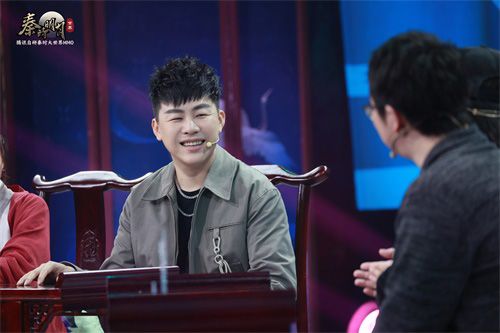 “秦时音乐掌门人”胡彦斌惊喜亮相
