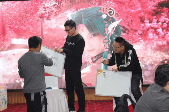 大话西游2现场挖宝,帮战PK,这群兄弟情义让人羡慕! 大话西游2现场挖宝,帮战PK,这群兄弟情义让人羡慕!