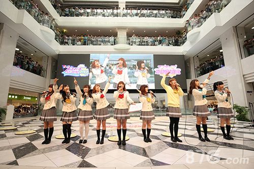 Love Live! 学园偶像祭:Sunshine City的喷水广场处