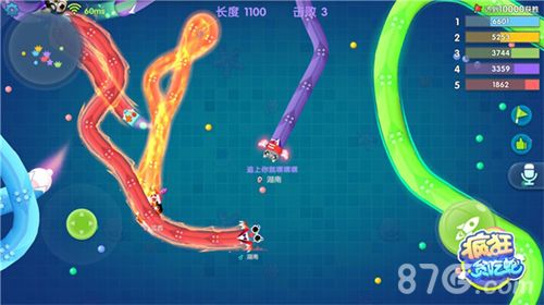 疯狂贪吃蛇:二人团战玩法