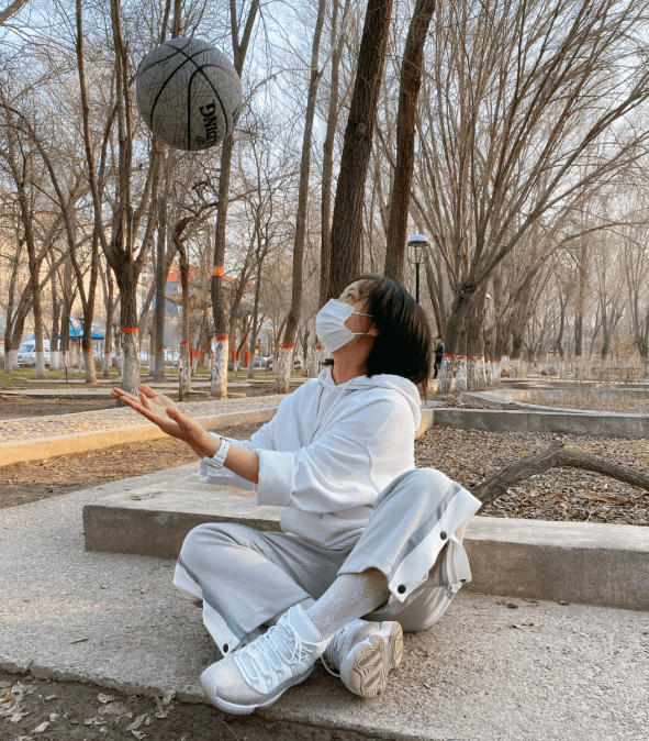 《街头篮球》新疆美女会长:终于等到你 还好没放弃 《街头篮球》新疆美女会长:终于等到你 还好没放弃
