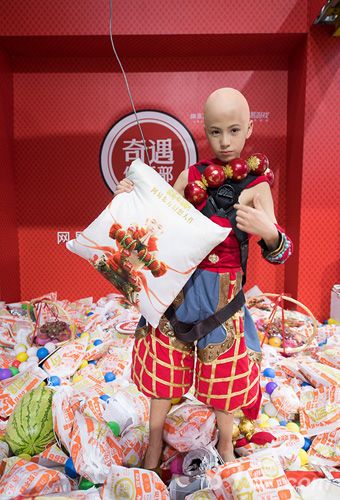 镇魔曲圣修变身“娃娃机”,奇遇俱乐部送福利