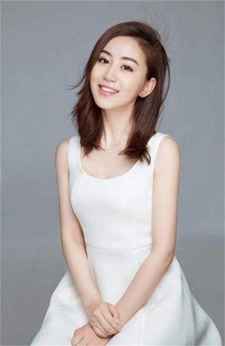 美女主持人于淼淼