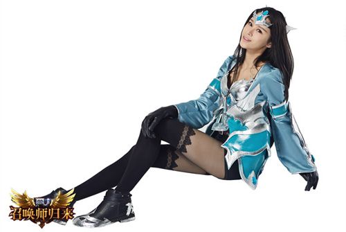 全民奇迹MU性感coser圣女定妆照3