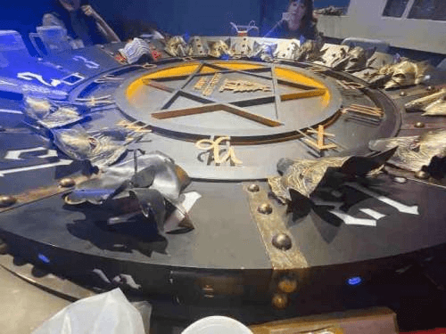 狼人杀游戏现场图1