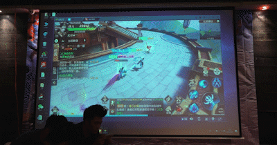 玩家见面会合照