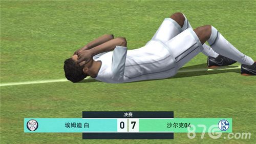 (对方球员不幸完成乌龙进球)