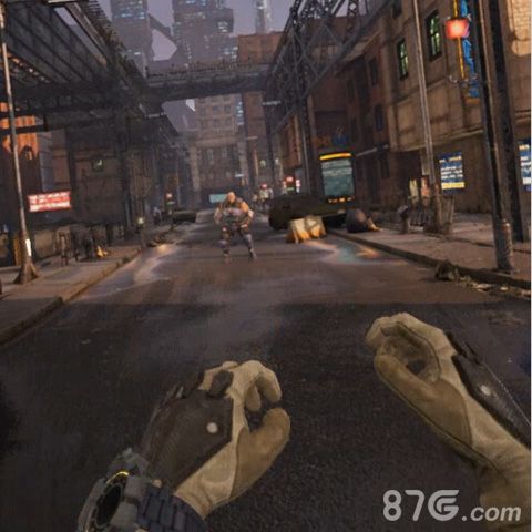 Final Force VR游戏中显示的搏击手套