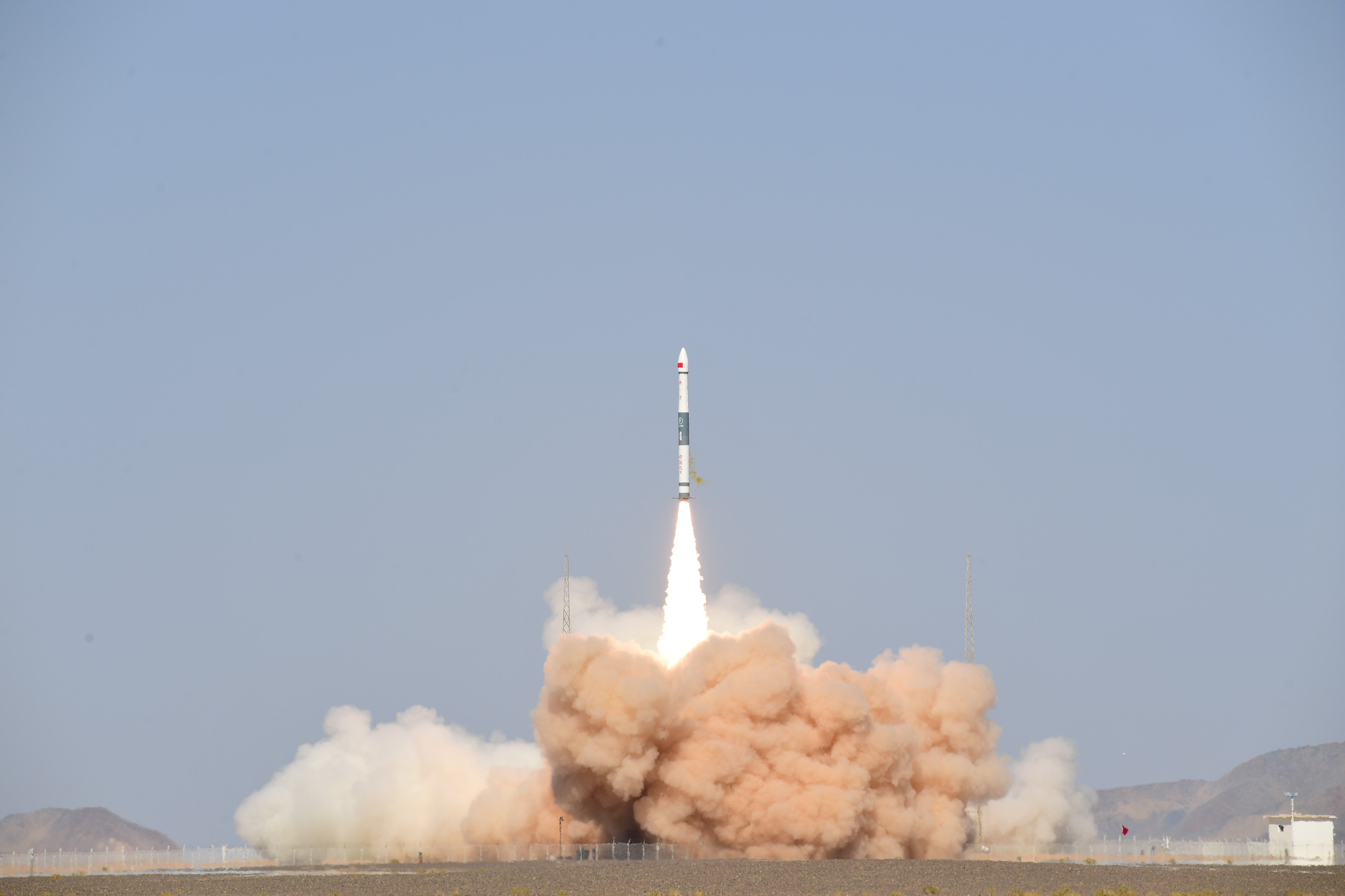 「和平精英号」火箭卫星发射成功 带亿万玩家ID上天 「和平精英号」火箭卫星发射成功 带亿万玩家ID上天